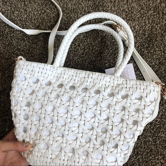 LC White Woven Mini Tote Bag - Picture 3 of 7